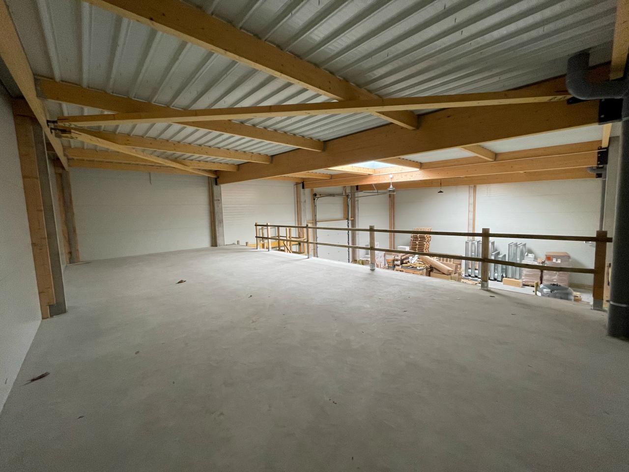 Local d'activité Honguemare-Guenouville 310m² Location local d'activité Honguemare-Guenouville Eure OLACT2531799 3